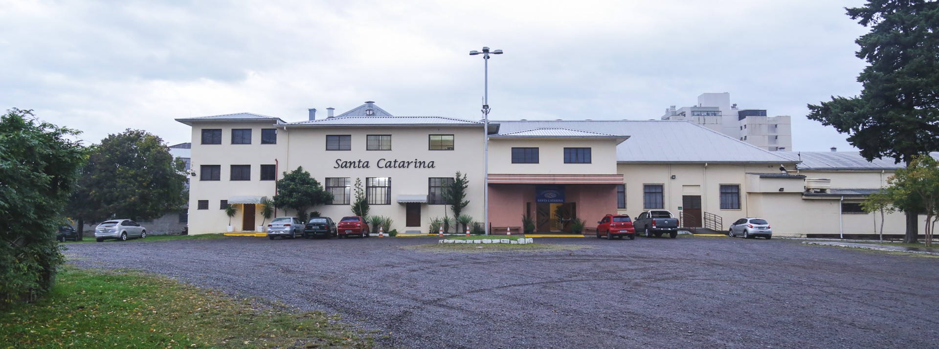Espaço de Eventos <br />Salão Paroquial Santa Catarina